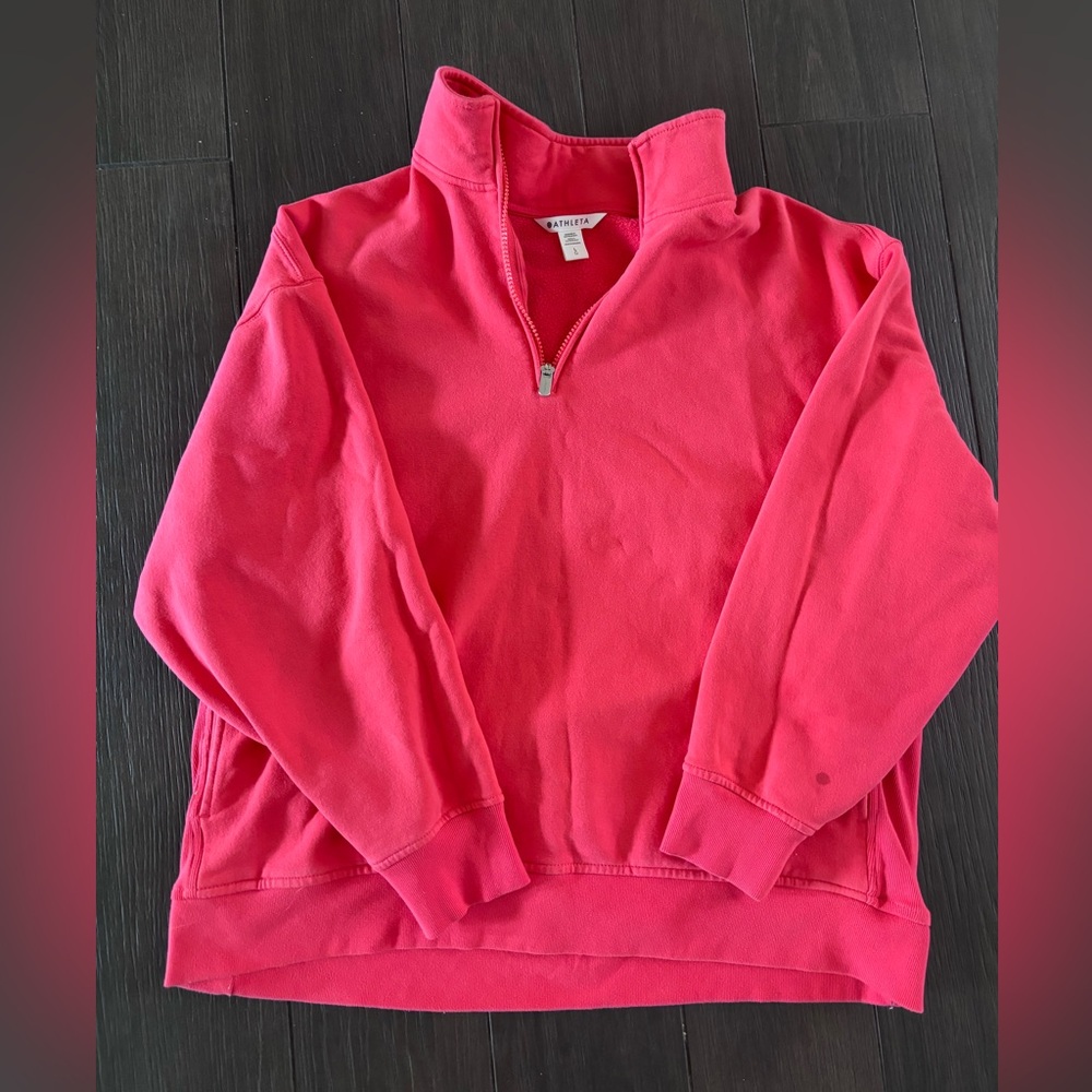 Coral red Athleta Women’s quarter zip pullover w/pockets.